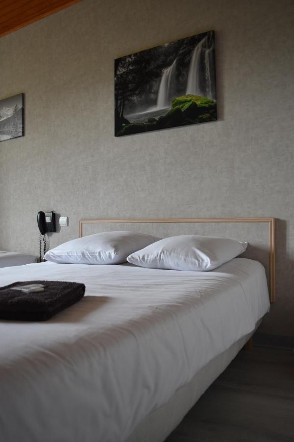 Hotel Restaurant Des Lacs Chaux-des-Crotenay エクステリア 写真
