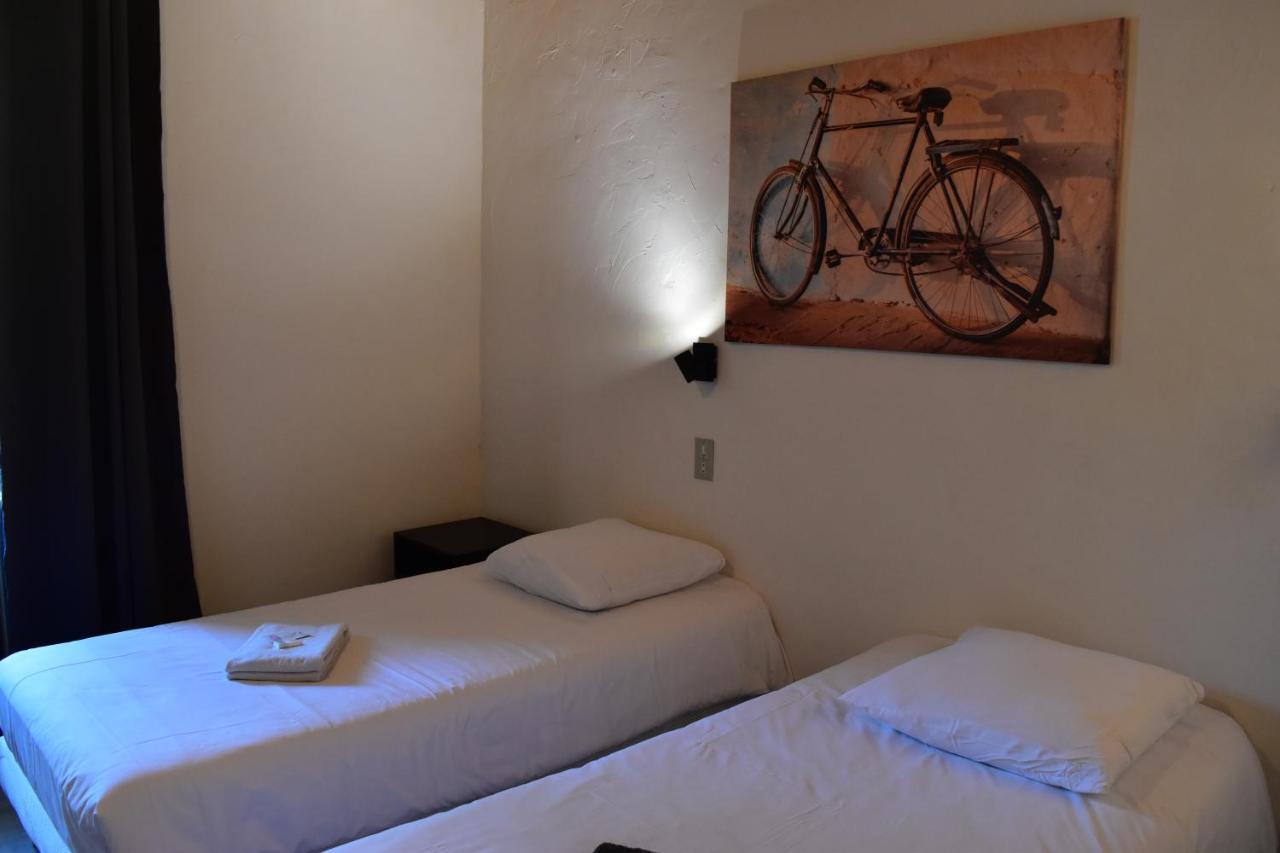 Hotel Restaurant Des Lacs Chaux-des-Crotenay エクステリア 写真