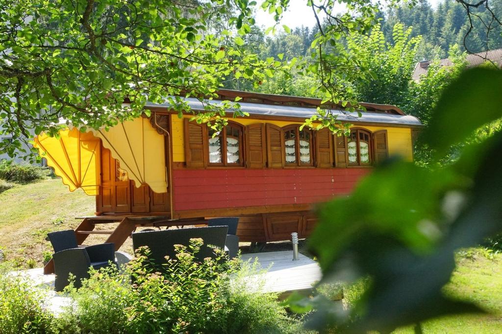 Hotel Restaurant Des Lacs Chaux-des-Crotenay エクステリア 写真